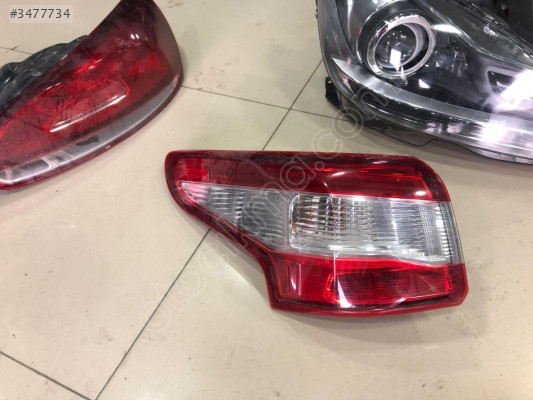 NİSSAN QASHQAİ J11 SOL ARKA STOP
