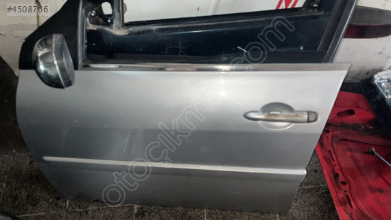 Renault Megane Sol Ön Kapı