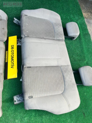 FİAT LİNEA ARKA KOLTUK TAKIMI
