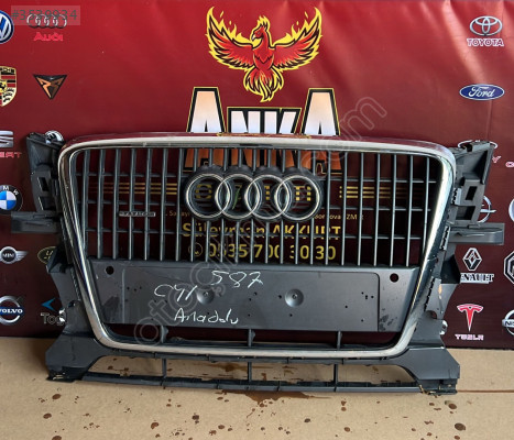 2008-2013 Audi Q5 Ön Panjur - Oto Çıkma Parçaları