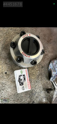 Nissan Patrol Hub Porya Kilidi