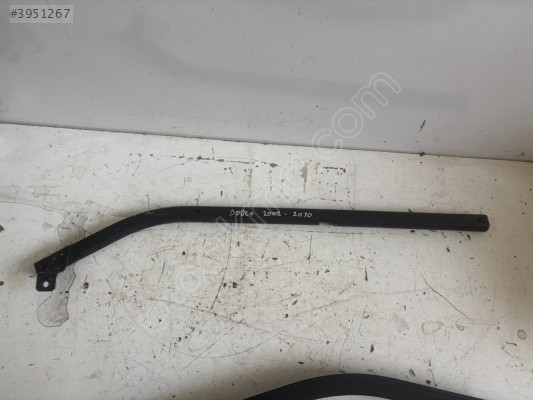 FİAT DOBLO SAĞ SÜRGÜLÜ KAPI ÜST RAYI
