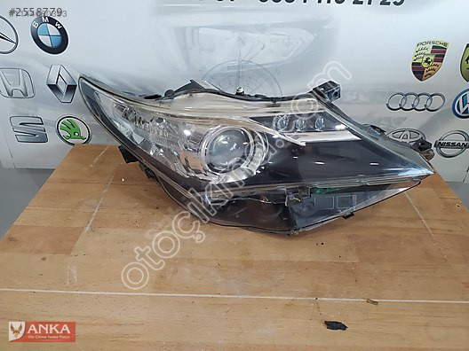 TOYOTA AURİS SAĞ FAR MAKYAJSIZ KASA LEDLİ