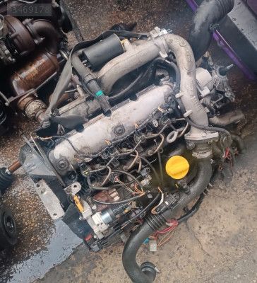 Renault trafik 1.9dci dolu motor orjinal motor montaj yapılır