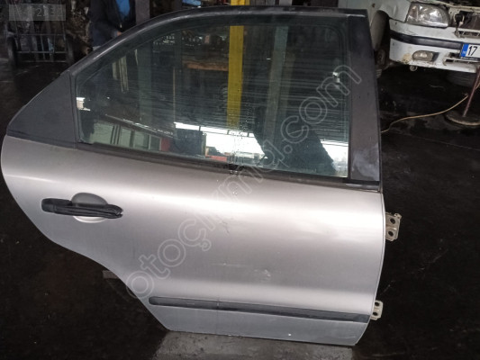 Fiat bravo sağ arka kapı