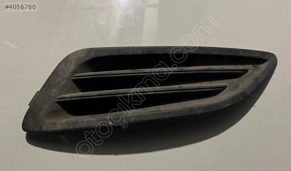 Ford Fiesta 2013-2018 sis farı çerçevesi (Sissiz) C1BB-15A222-B
