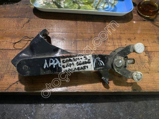 VOLKSWAGEN CADDY SAĞ SÜRGÜLÜ KAPI ALT MAKARASI 04-10
