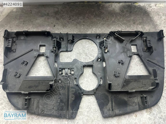 MERCEDES VİTO ÖN CAM SENSÖR KAMERA TABLASI