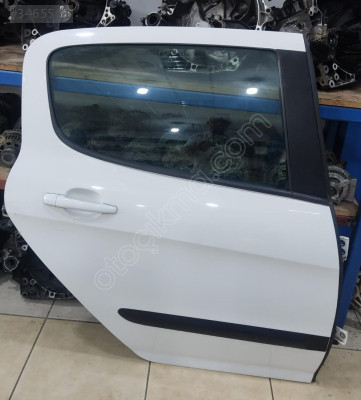 PEUGEOT 308 SAĞ ARKA KAPI ÇIKMA