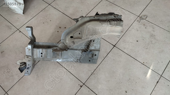 Peugeot 308 T9 Sol Ön Şase Kafası Kesme Kupa (13-21)