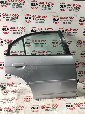 HONDA CİVİC VTEC2 SAĞ ARKA KAPI GRİ HATASIZ ORJİNAL