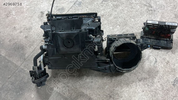 BMW E90 LCİ KALORİFER KUTUSU ÇIKMA ORJİNAL - ERCAN TİCARET