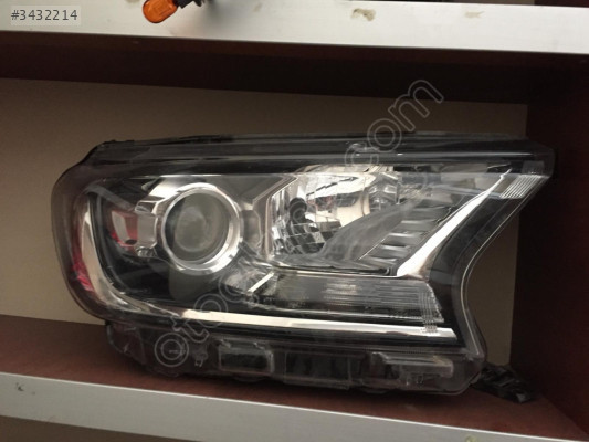 FORD RANGER ÇIKMA SAĞ FAR
