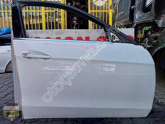 W212 Mercedes Sağ Ön kapı