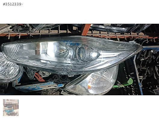 Ford Fiesta alt LED'li sol far çıkma orjinal