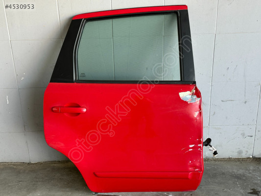 06-11 NİSSAN NOTE SAĞ ARKA KAPI DOLU