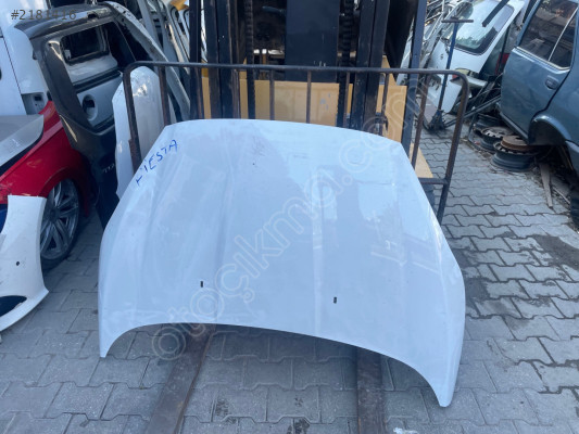 Ford fiesta ön kaput beyaz Çıkma