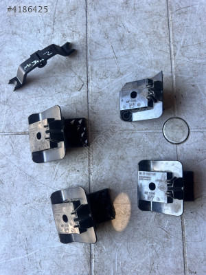 RENAULT MEGANE 2 ARKA KOLTUK SABİTLEME KOPÇALARI