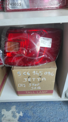 VOLKSWAGEN JETTA SAĞ ARKA STOP SIFIR OEM:5C6945096E