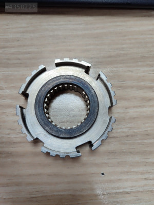 VİTES GÖBEK MAŞONU COROLLA 07-09/AURİS 07-09 (1/2 VİTES 5 İLERİ)