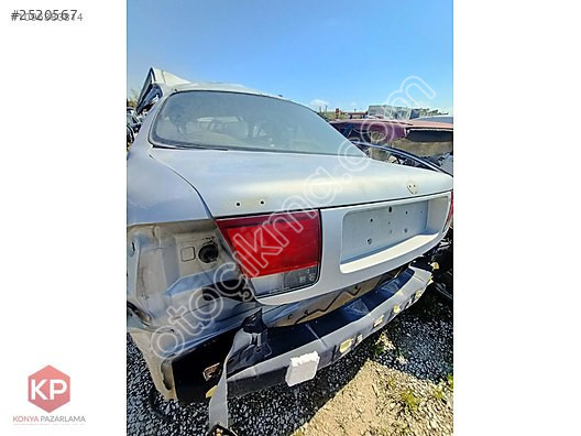 Mazda familia kasa sol arka stop