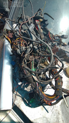 Renault 19 eyrupa enjeksiyonlu kilimali torpito elektrik tesisat