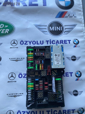 BMW G14-G15 8 Serisi Arka Sigorta Tablası 6837092
