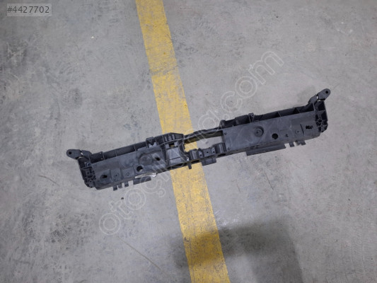 Clio4 ön panel ust orjinal sıfır 625003860R