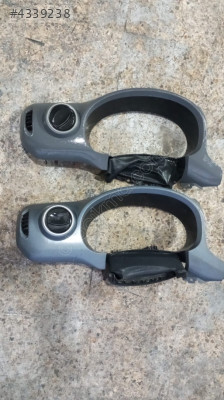 Citroen Berlingo gösterge panel çerçevesi