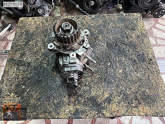 308 MAZOT POMPASI 1.5 HDİ BOSCH PEUGEOT 0445010761 9817903080