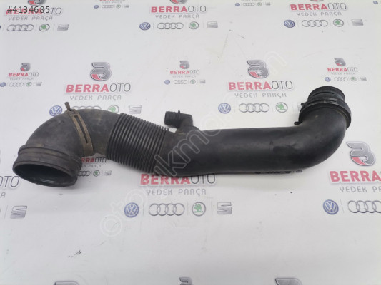 7H0129615D VOLKSWAGEN TRANSPORTER HAVA HORTUMU 1.9 TDI AXB
