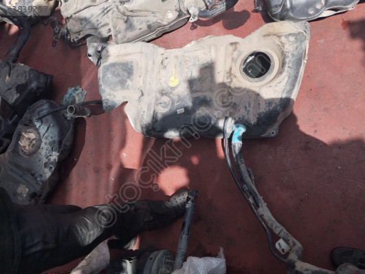 PEUGEOT 307 SW BENZİNLİ YAKIT DEPOSU