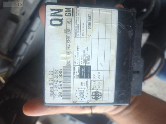 opel omega merkezi kilit beyni. 90564335. Son olur fiyat