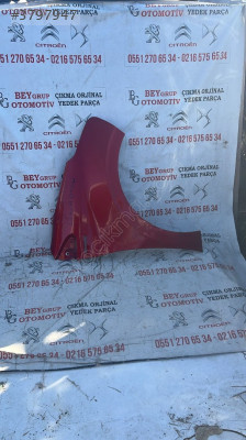 PEUGEOT 208 SAĞ ÖN ÇAMURLUK ORİJİNAL ÇIKMA YEDEK PARÇA