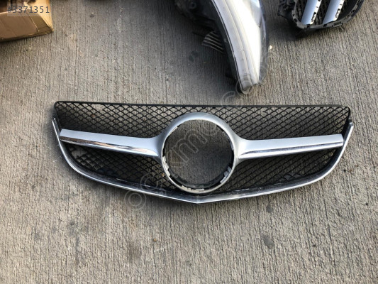 MERCEDES E SERİSİ W207 COUPE ÖN PANJUR 2078803183