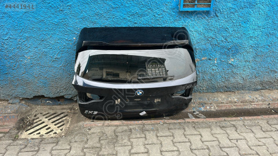 2022 BMW İX3 ELEKTİRİKLİ ARKA BAĞAJ KAPAĞI