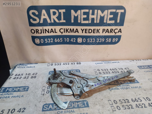 ÇIKMA BMW 3 SERİSİ E36 SOL ÖN CAM KRİKOSU K-148