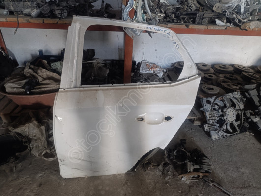 Opel Astra F kasa sol arka kapı