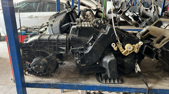 Toyota avensis kalorifer kazanı