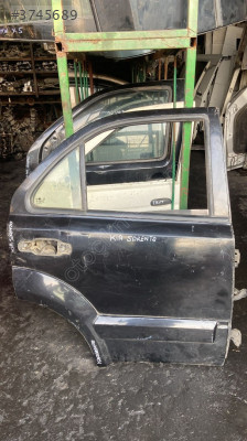 KIA Sorento İçin Sağ Arka Kapı - Oto Yedek Parça - 05366077016