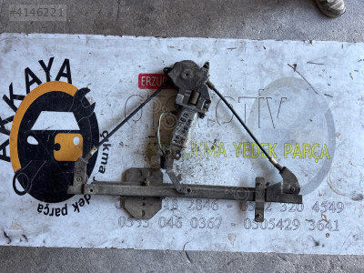 LADA VEGA Sağ ön cam krikosu orijinal