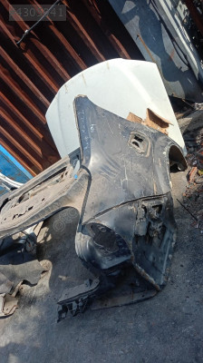 renault megane 2 sağ arka çamurluk çeyrek