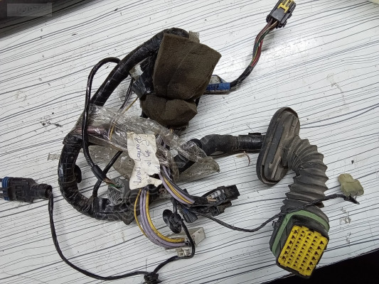 RENAULT Laguna Sol Kapı Tesisatı