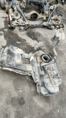 AUDİ A4 2.0 DİZEL YAKIT DEPOSU