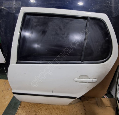 VW POLO 1997 - 2001 SOL ARKA KAPI ÇIKMA ORJİNAL DOLU