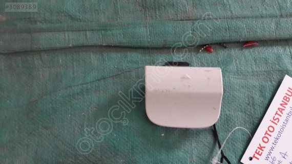 Mercedes A 176 KAPAK ARKA ÇEKİ DEMİR KAPAĞI A1768852122