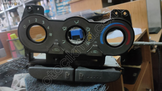 Hyundai Accent Admira klima paneli