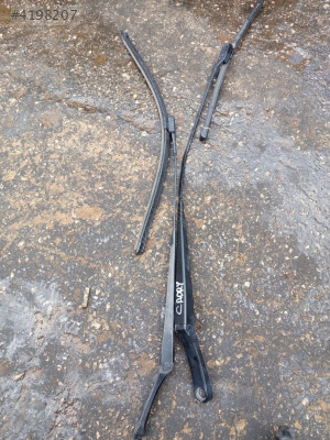 VOLKSWAGEN CADDY SİLECEK KOLLARI GÜÇMANLAR OTO