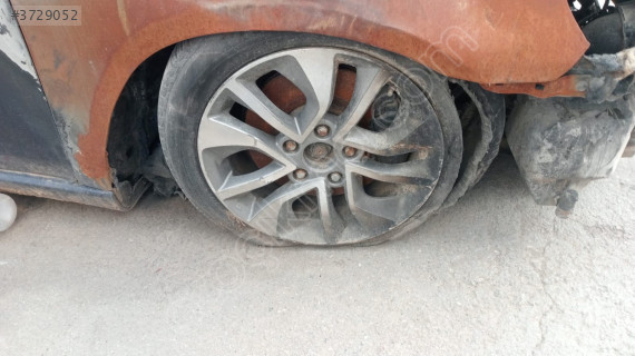 2008 Honda Accord jant çıkma