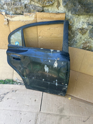 Hyundai elentra sol arka kapı
